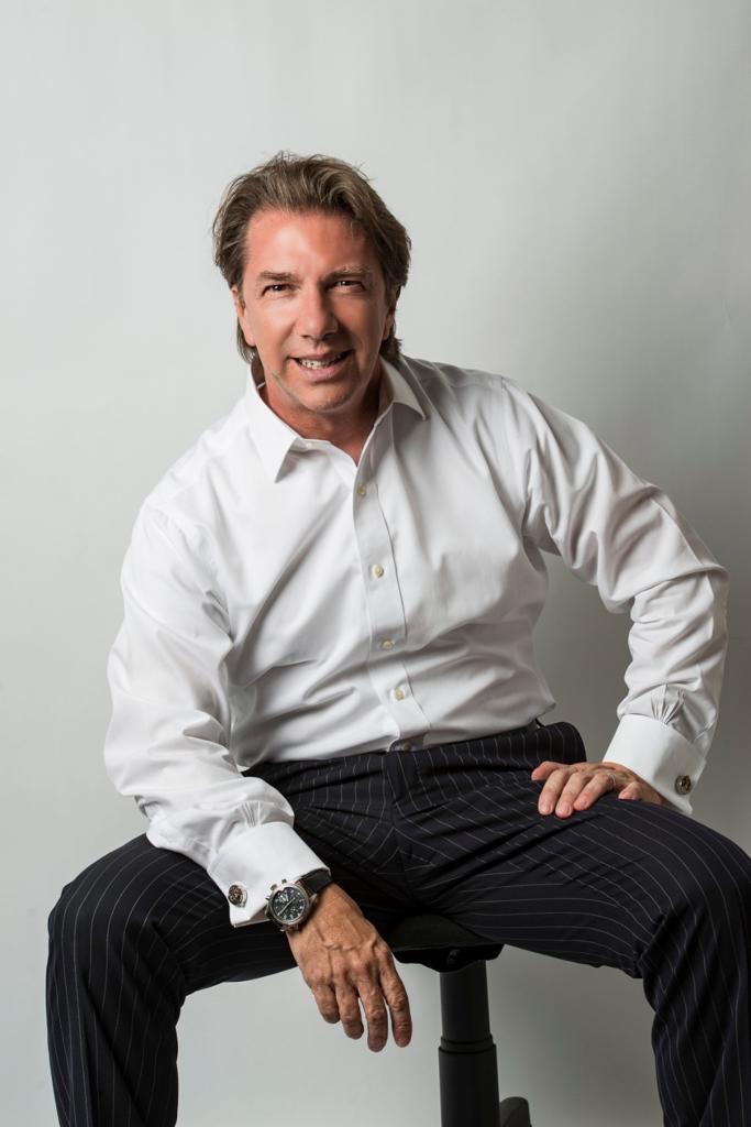 Daniele Viganò — studio portrait